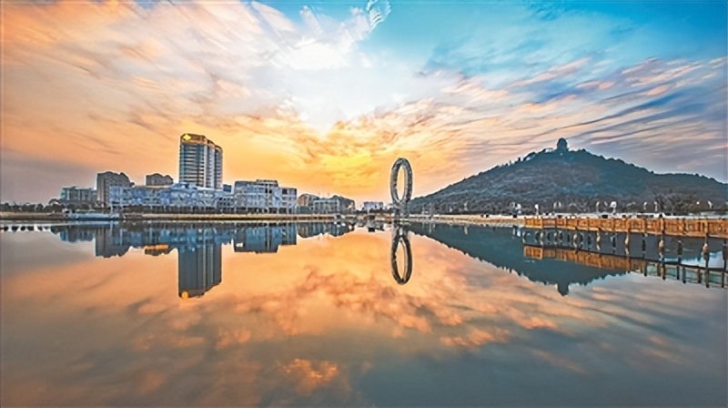 余江工業(yè)園區(qū)“變形記”——用改革破題，走出高質(zhì)量發(fā)展“新路子”